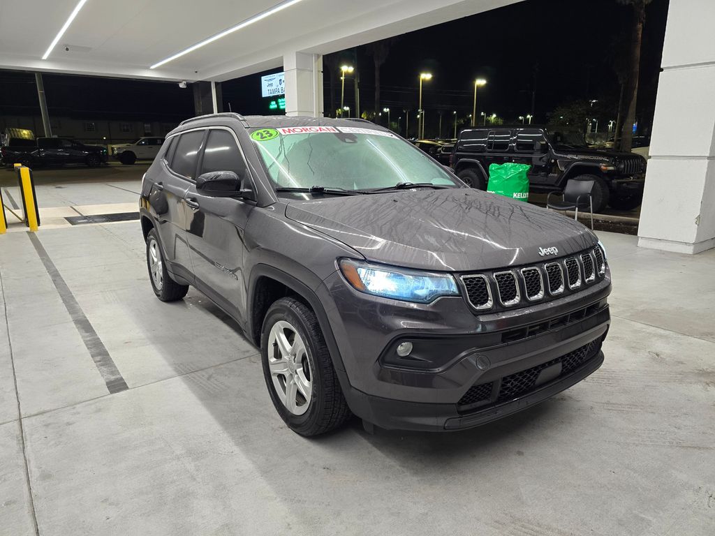 2023 Jeep Compass Latitude