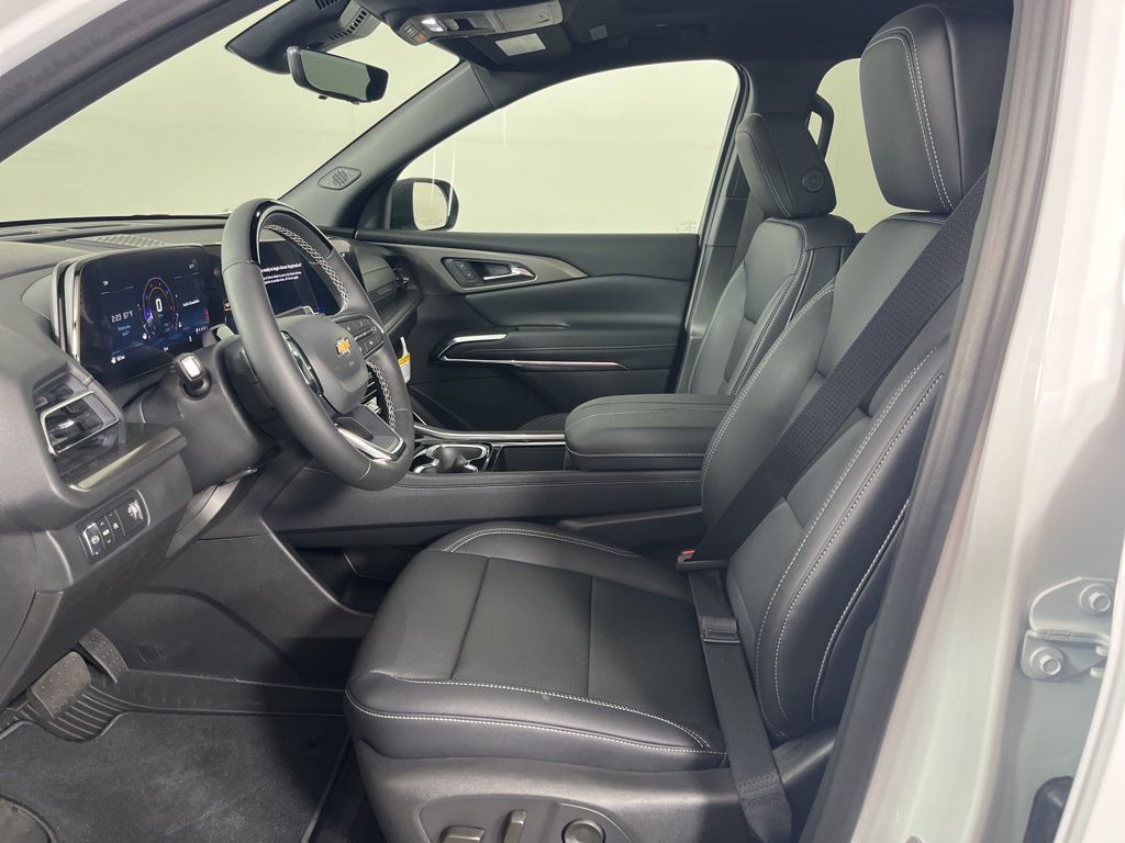Thumbnail: 2026 Chevrolet Traverse - 20
