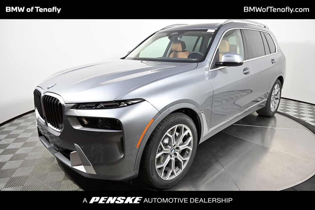 Thumbnail: 2026 BMW X7 - 1