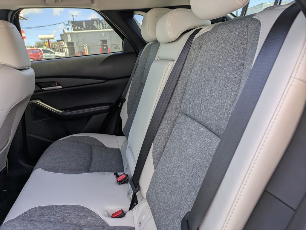 2026 Mazda CX-30 2.5 S Aire Edition