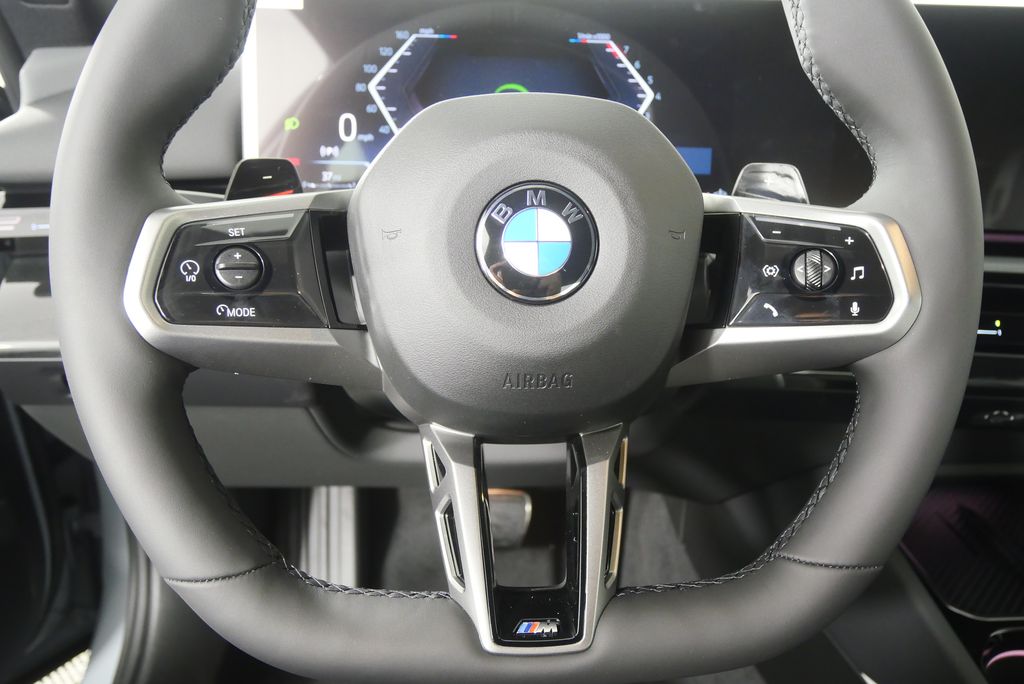 Thumbnail: 2026 BMW 5 Series - 19