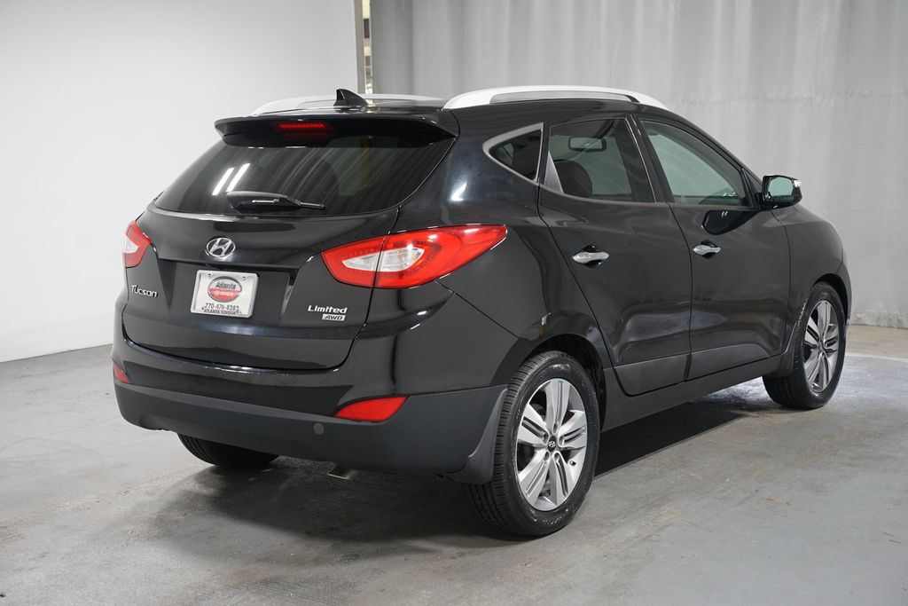 Thumbnail: 2015 Hyundai Tucson - 8