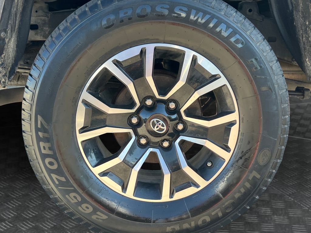 Used Car 2021 Toyota Tacoma  Trd Sport For Sale Under $35,000 In Taylor, Texas