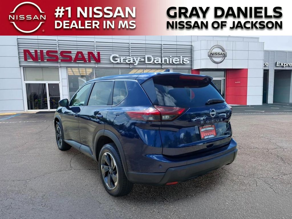 Used 2024 Nissan Rogue SUV