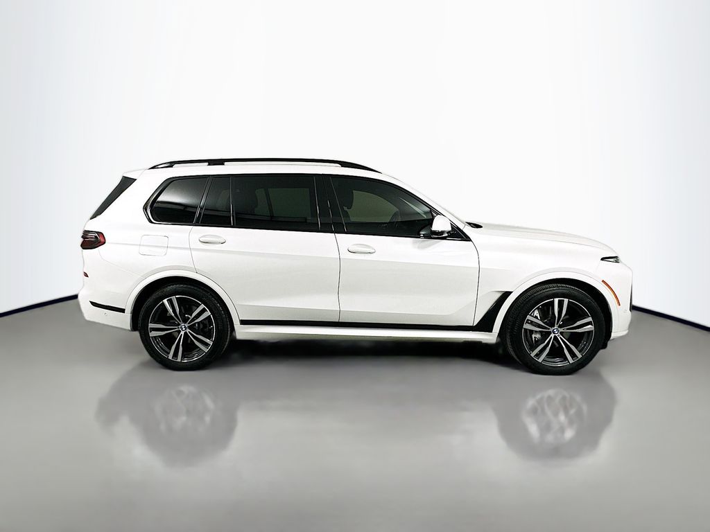 2023 BMW X7 xDrive40i 4
