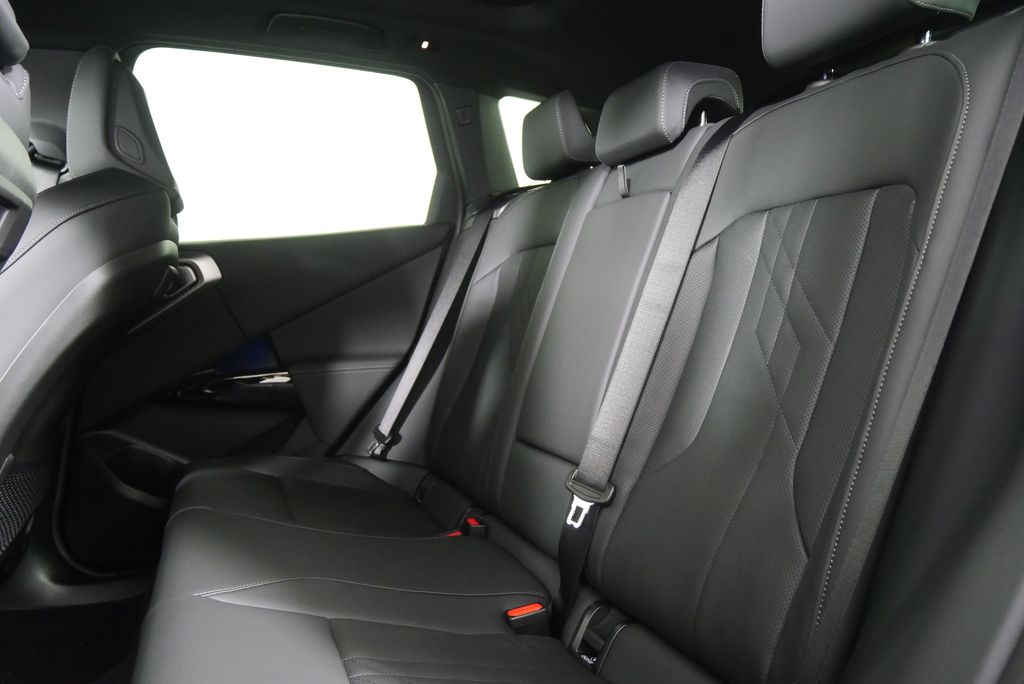 Thumbnail: 2026 BMW X3 - 16