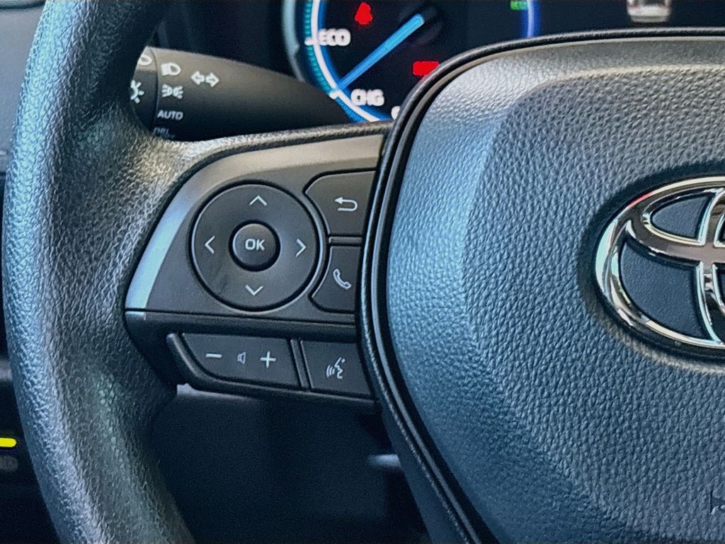 Thumbnail: 2025 Toyota RAV4 - 11