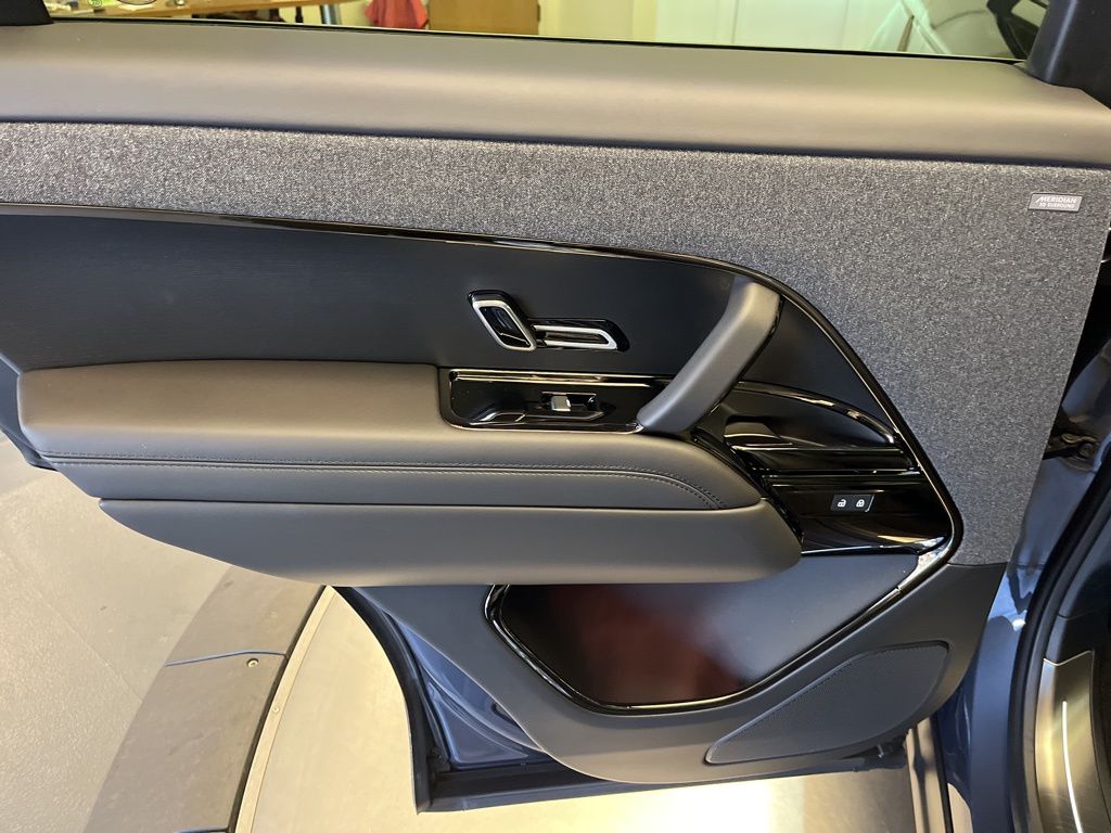 Thumbnail: 2026 Land Rover Range Rover Sport - 22