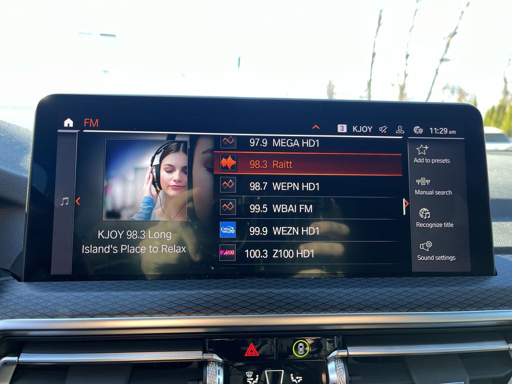 Thumbnail: 2023 BMW X4 - 16