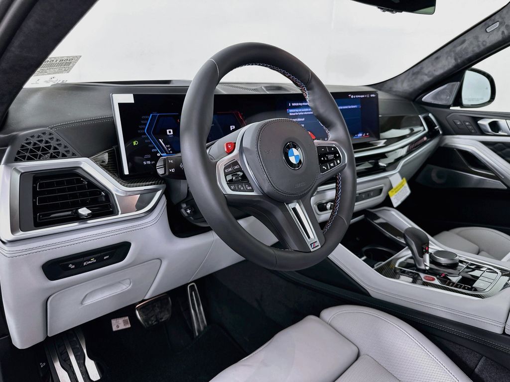 Thumbnail: 2027 BMW X6 - 9