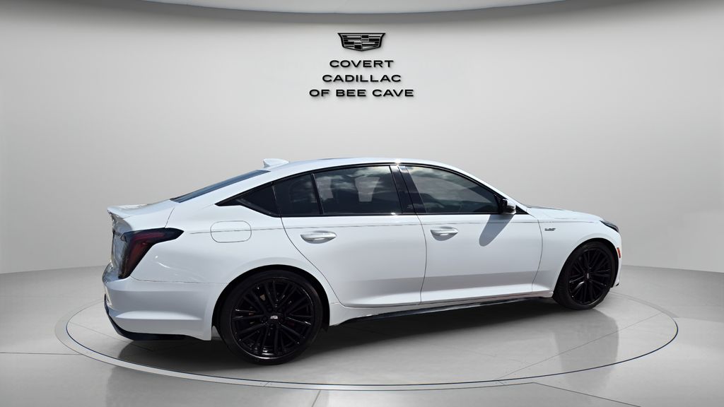 Used 2020 White Cadillac V-Series image 10