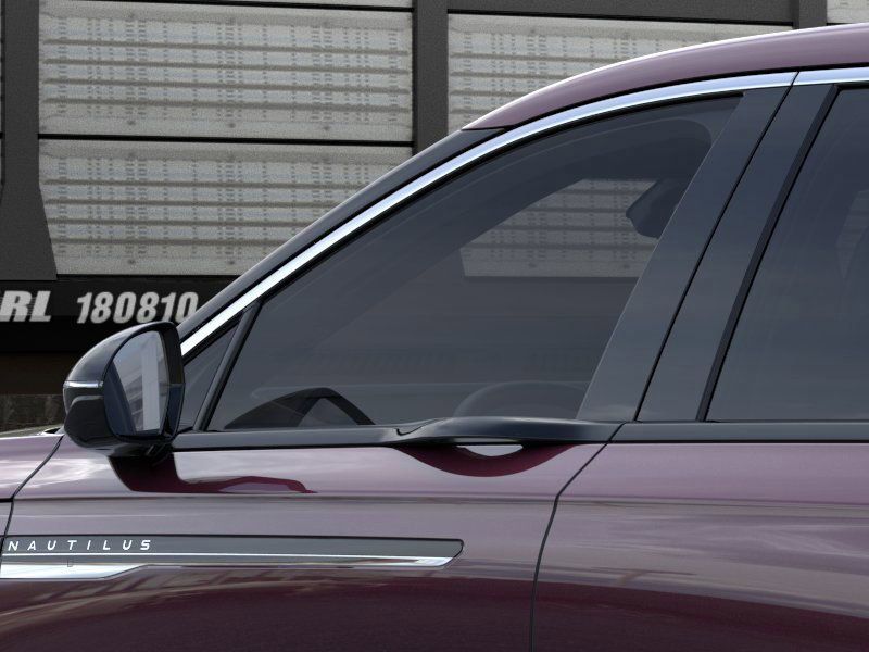Thumbnail: 2025 Lincoln Nautilus - 20