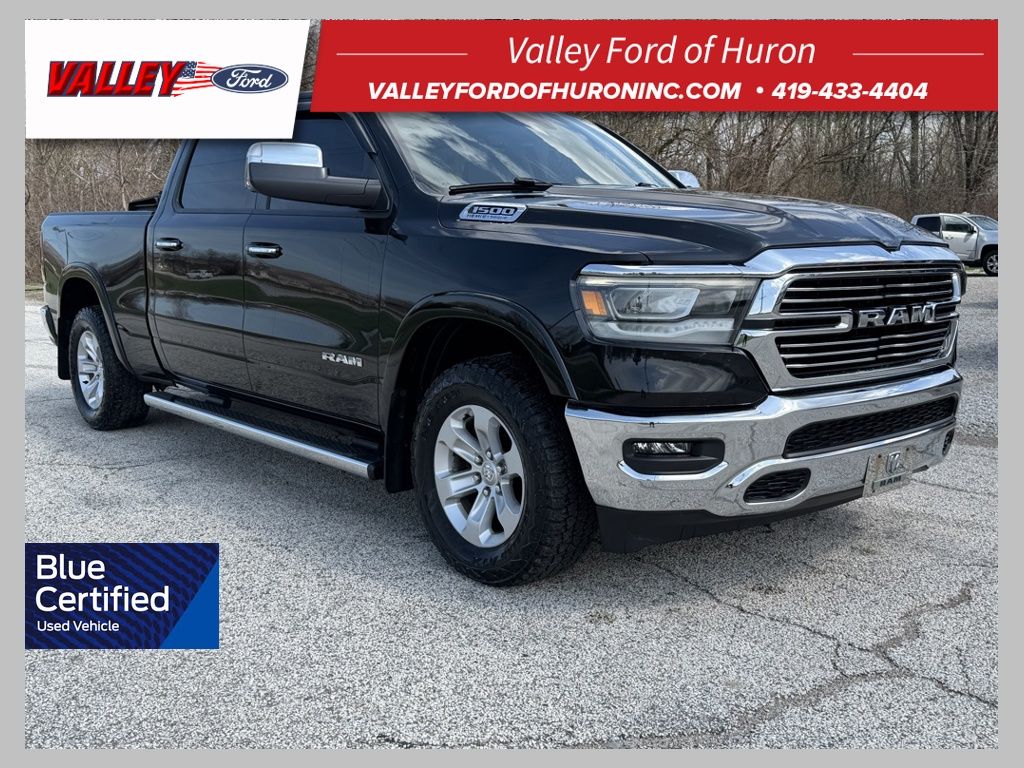 Diamond Black Crystal Pearlcoat 2022 RAM 1500 Laramie Crew Cab 4WD Pickup Truck Four-Wheel Drive 8-Speed Automatic