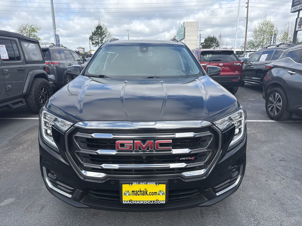 2024 GMC Terrain AT4 AWD