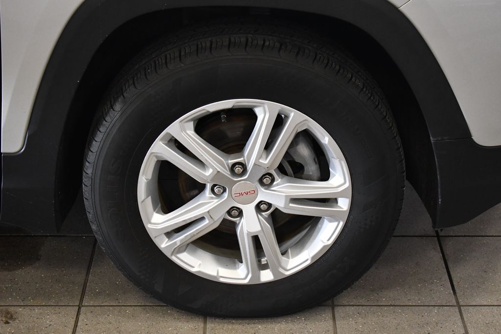 Thumbnail: 2020 GMC Terrain - 10