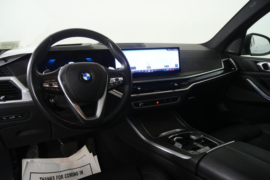 Thumbnail: 2024 BMW X5 - 16