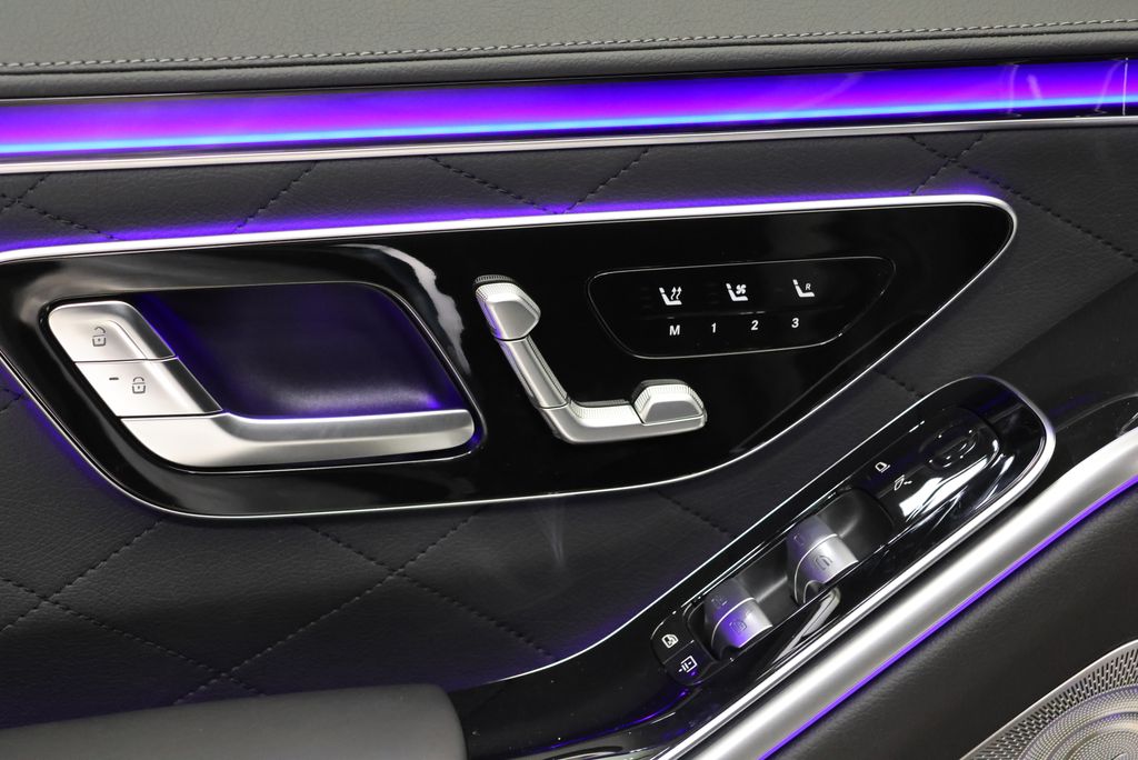 Thumbnail: 2026 Mercedes-Benz S-Class - 32