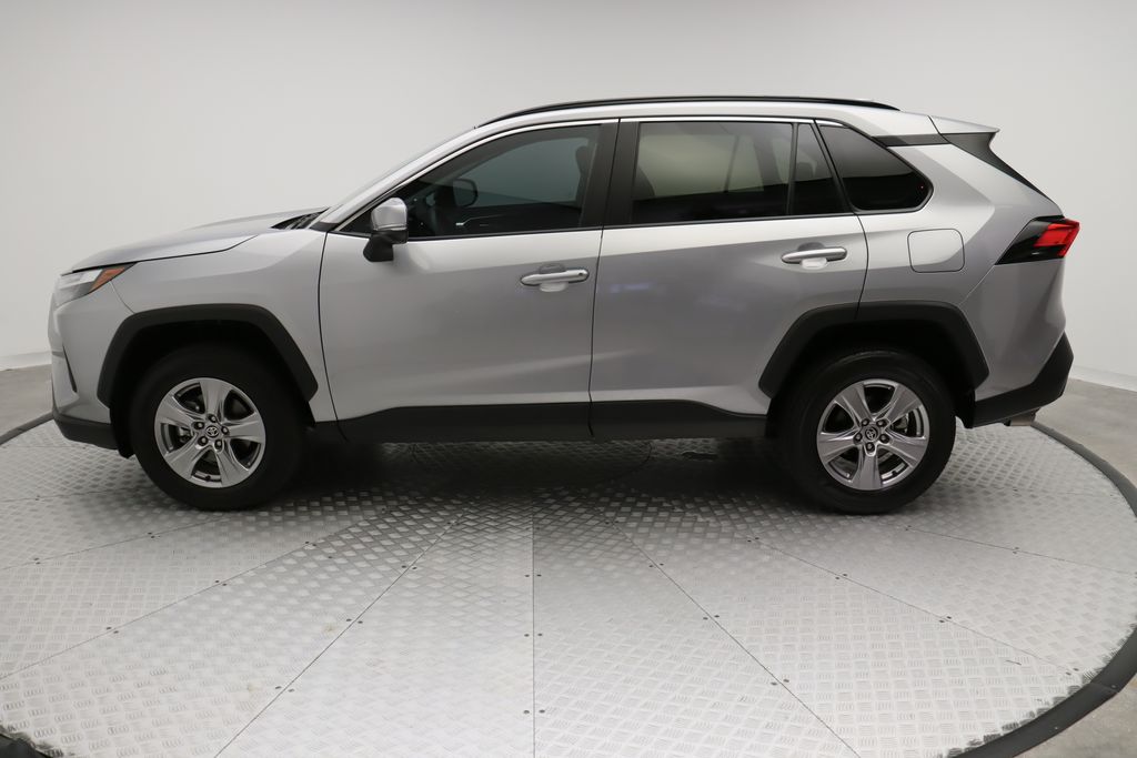 2023 Toyota RAV4 XLE 12