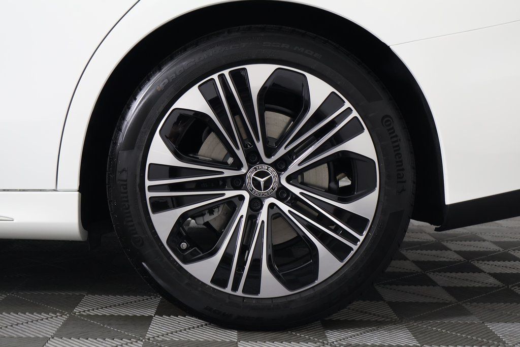 Thumbnail: 2026 Mercedes-Benz E-Class - 10