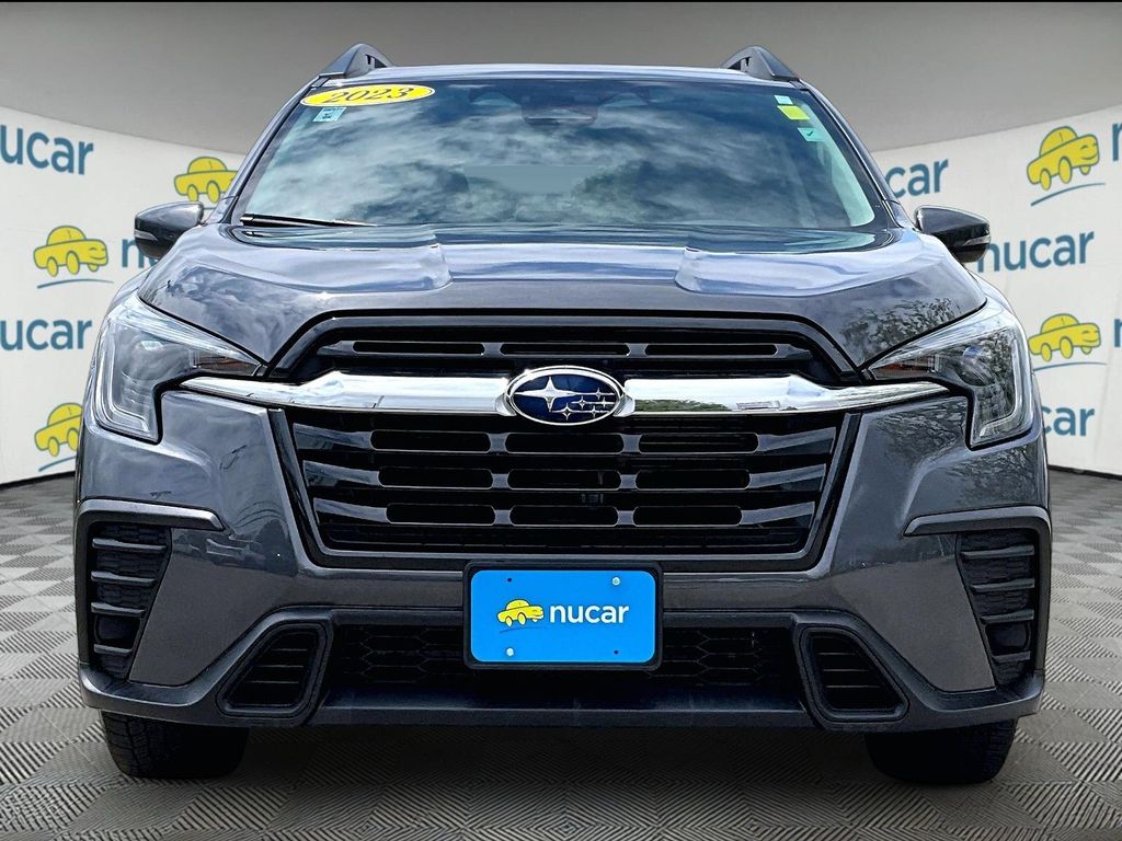 2023 Subaru Ascent — photo 2
