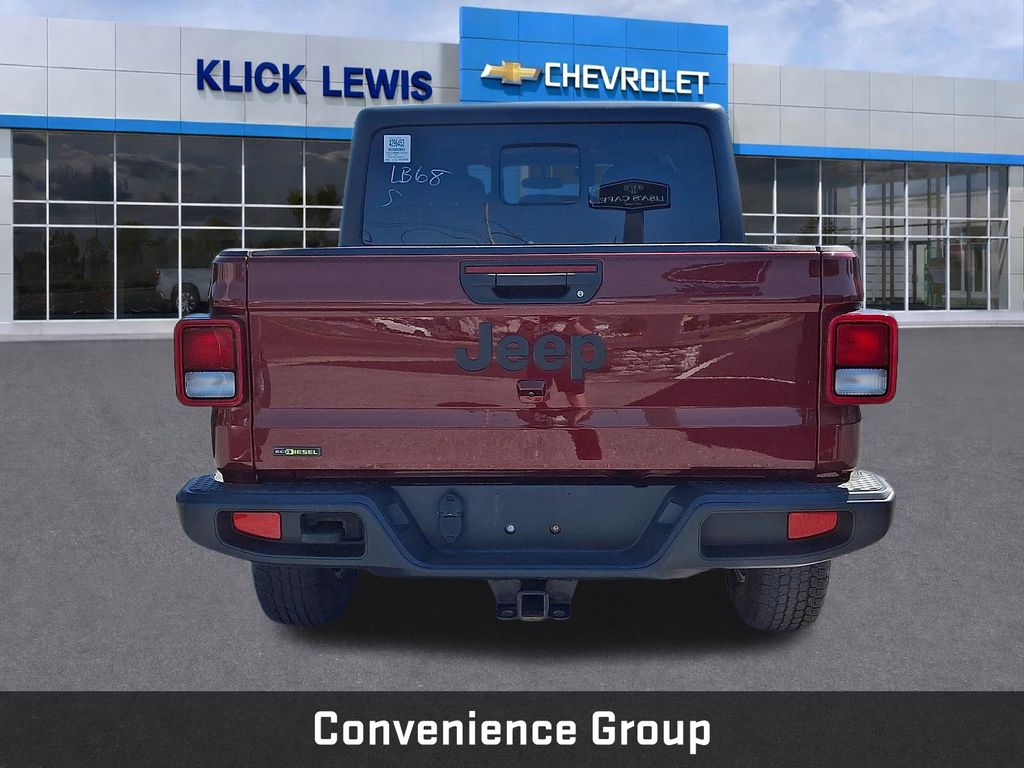 2022 Jeep Gladiator Sport Red at South Hills CDJR