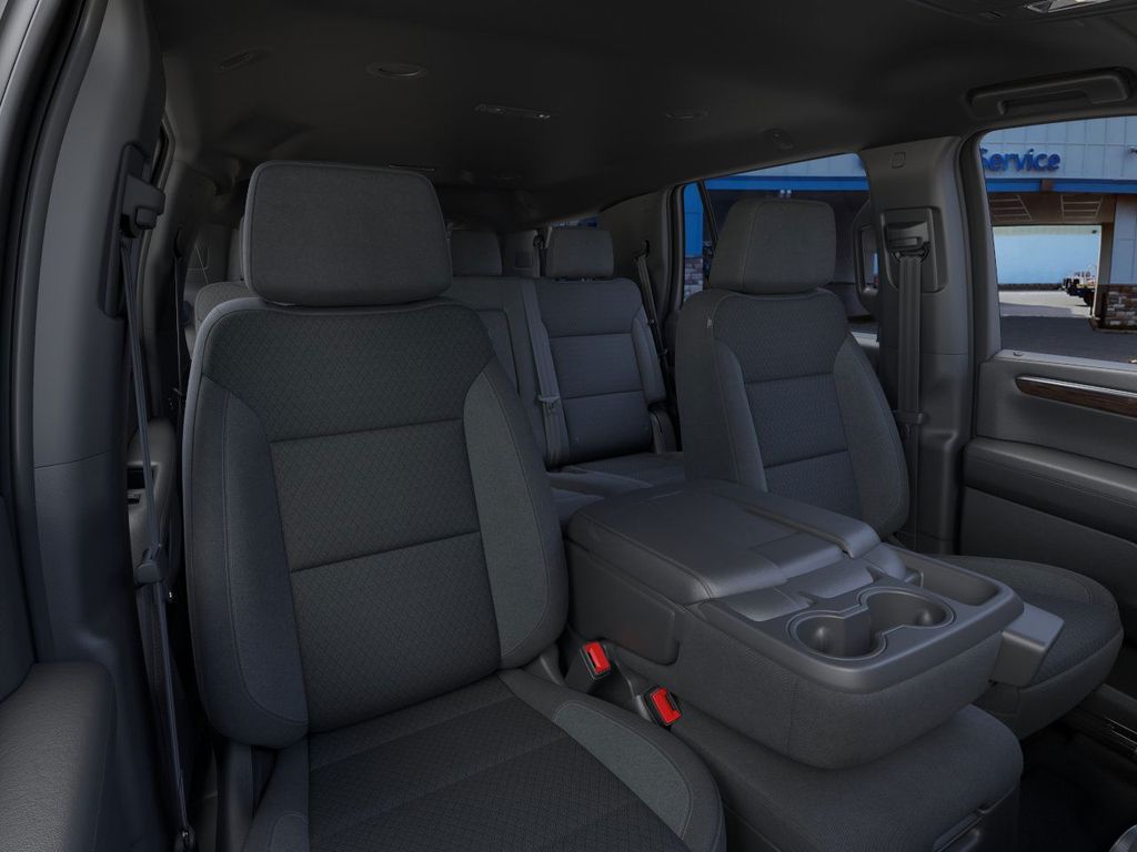 2025 Chevrolet Tahoe LS