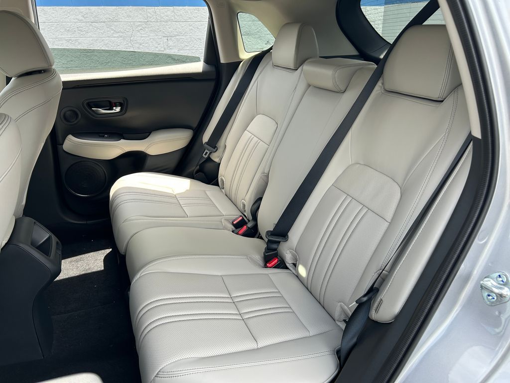Thumbnail: 2027 Honda HR-V - 19