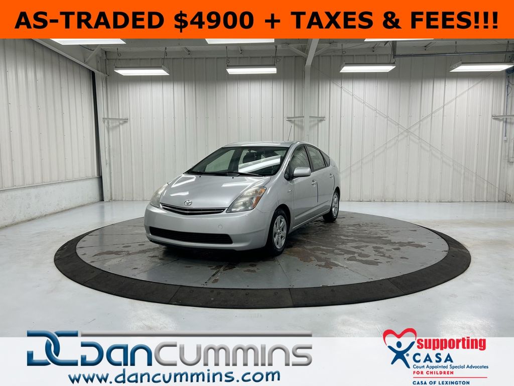 Silver 2008 Toyota Prius FWD Hatchback Front-Wheel Drive Continuously Variable Transmission