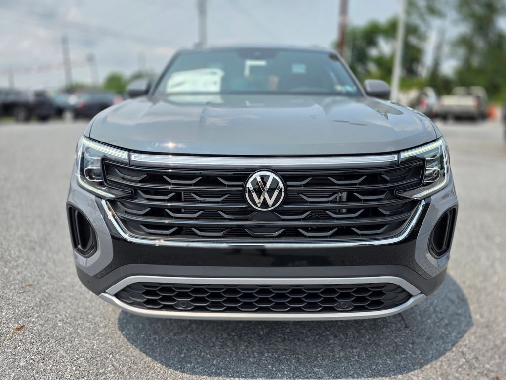 2026 Volkswagen Atlas Cross Sport 2.0T SE w/Technology Gray at Rafferty Subaru