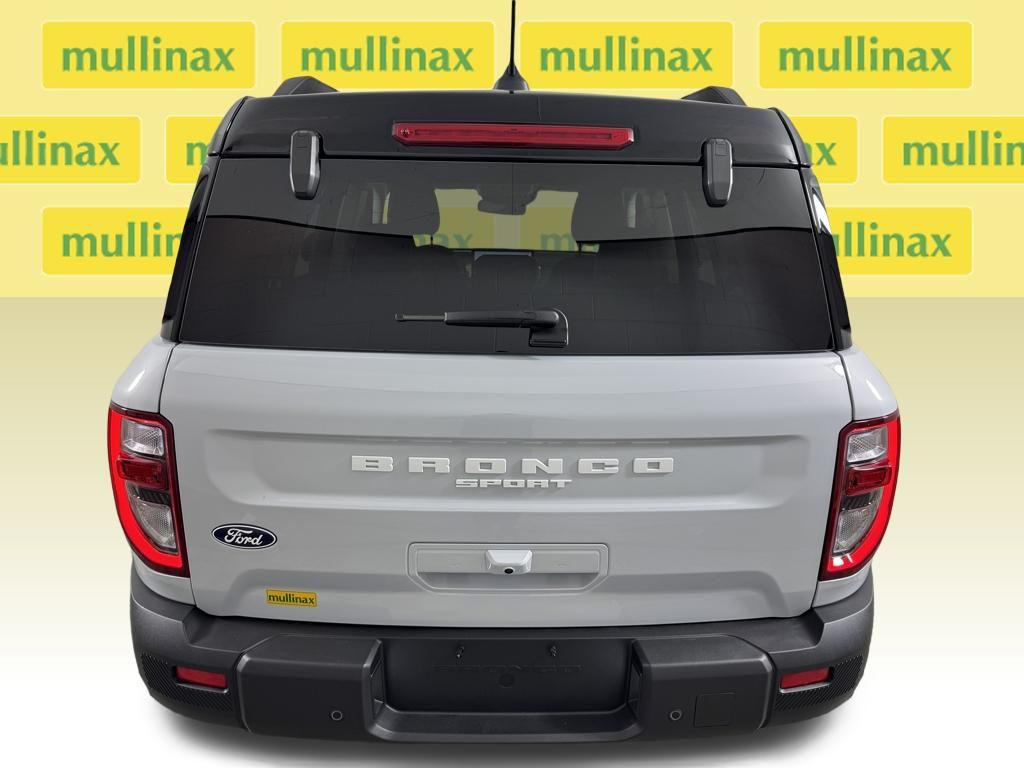 New 2026 White Ford Outer Banks image 16