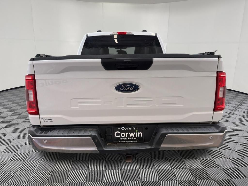 View vehicle photo 5