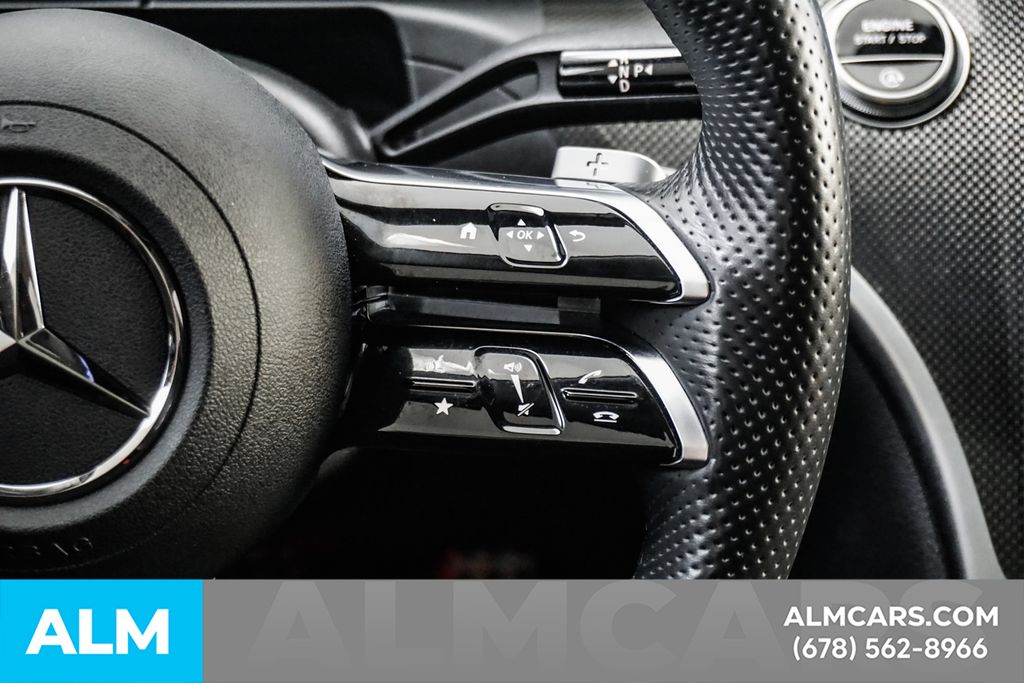 Used 2024  Mercedes-Benz C 300 image 24