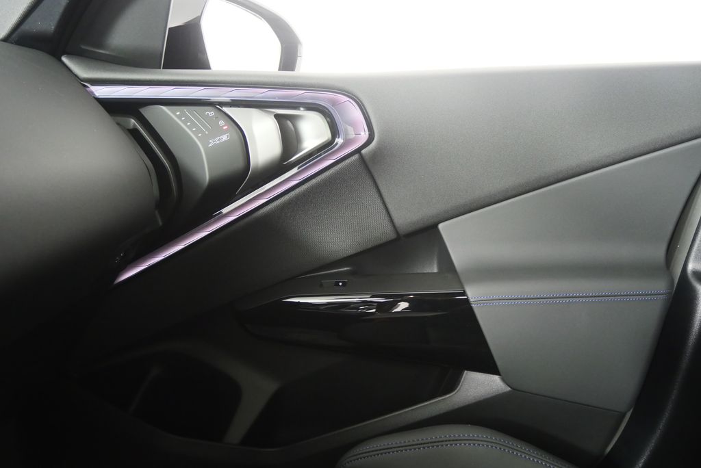 Thumbnail: 2026 BMW X3 - 23