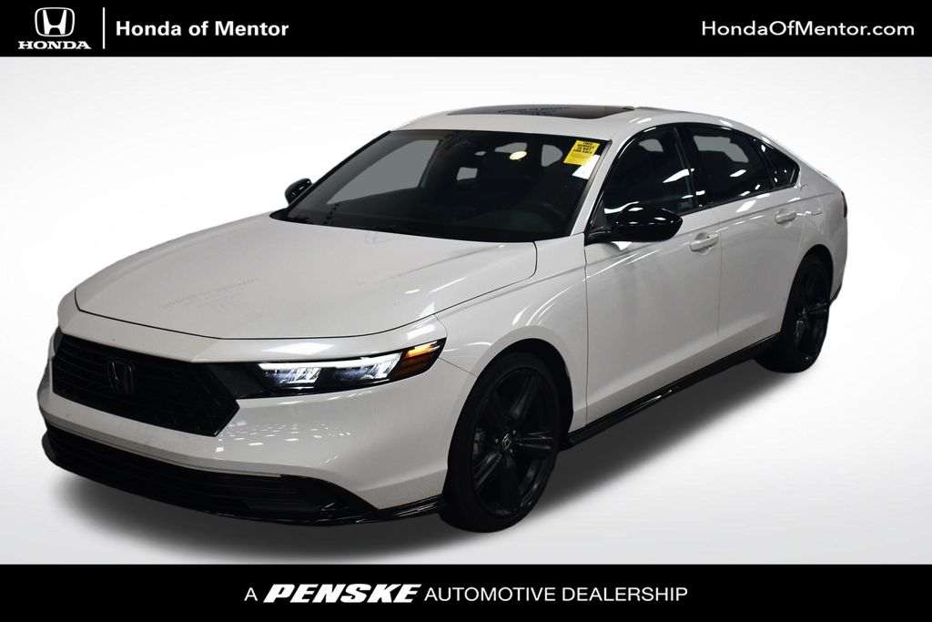 2023 Honda Accord Hybrid Sport-L's photo