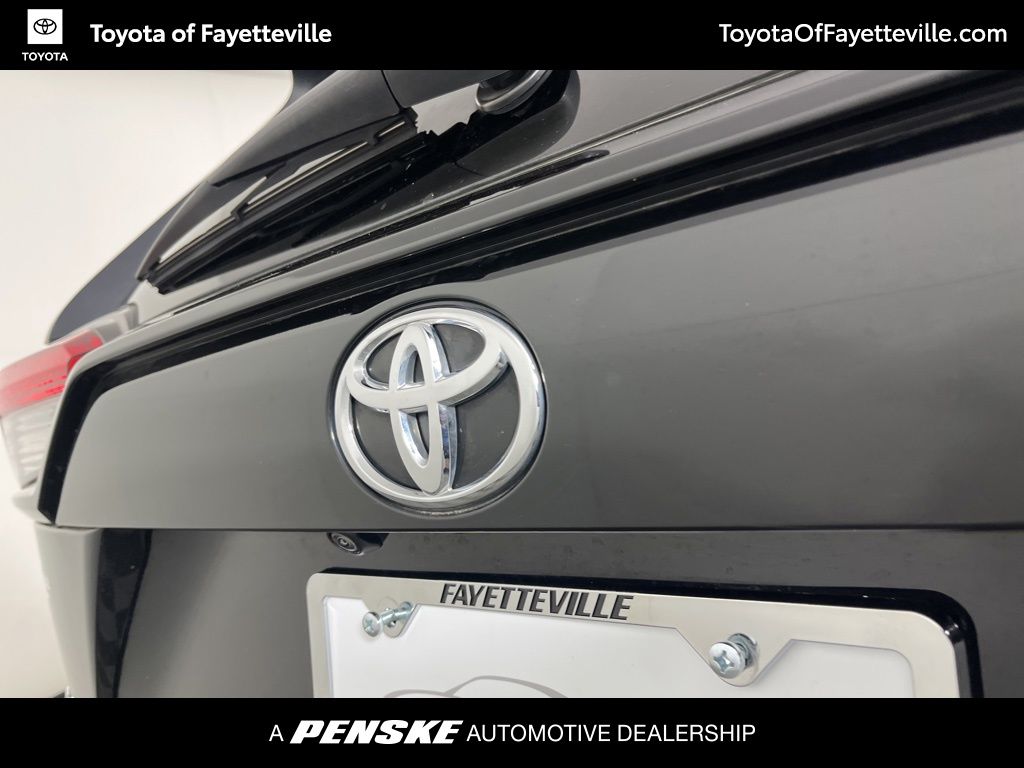 Thumbnail: 2023 Toyota RAV4 - 9