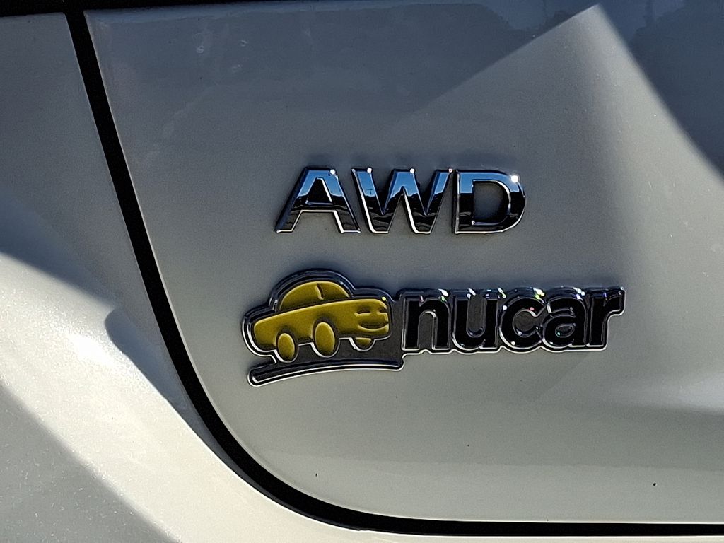 2019 INFINITI Q50 — photo 10