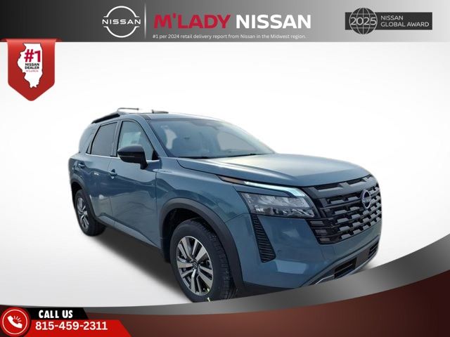 2026 Nissan Pathfinder SL 4WD's photo