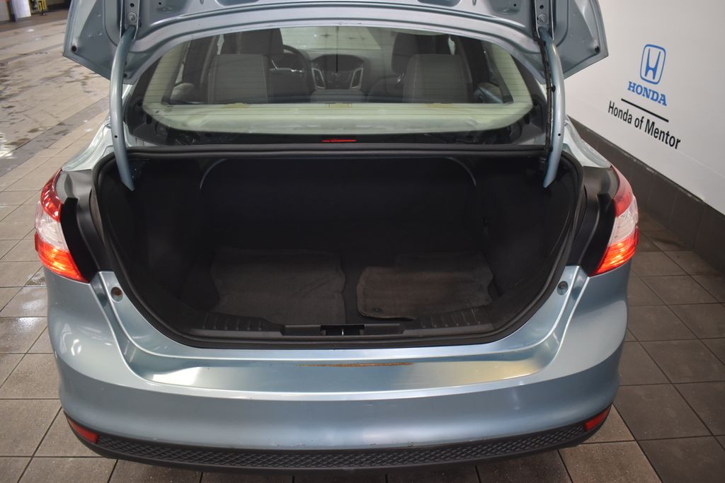 2012 Ford Focus SE 5