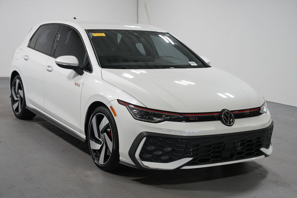 Thumbnail: 2025 Volkswagen Golf - 3