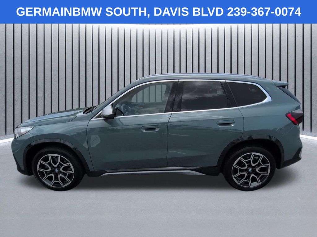 Certified Used 2024 Green BMW xDrive28i image 8