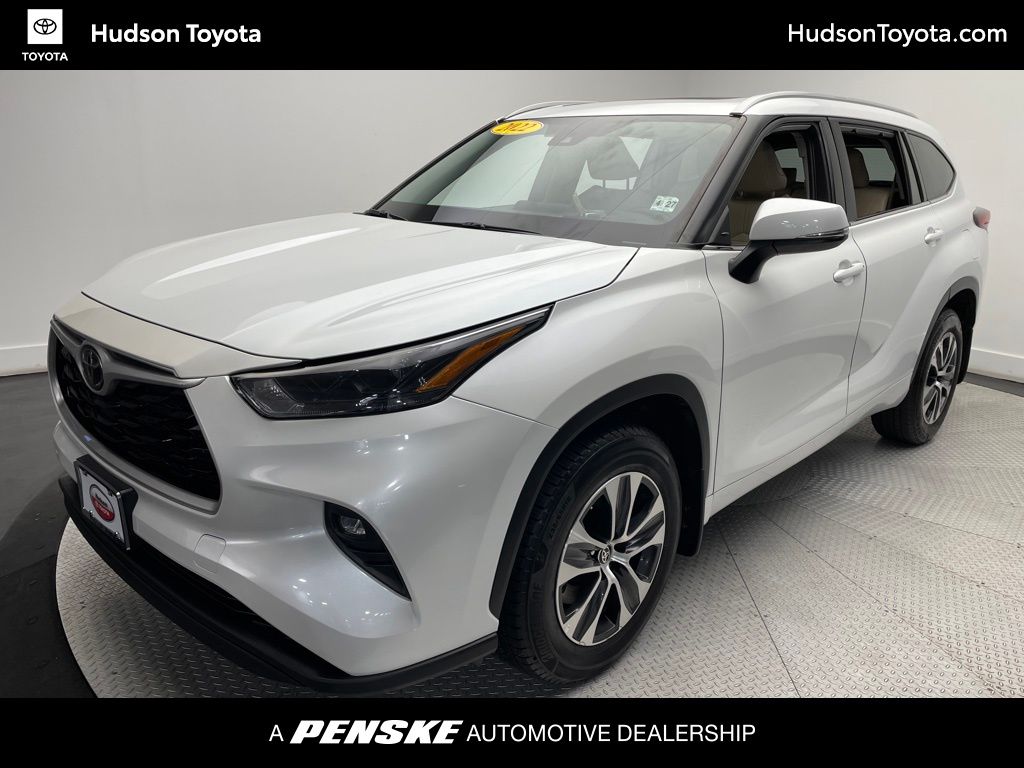 2022 Toyota Highlander XLE -
                Jersey City, NJ