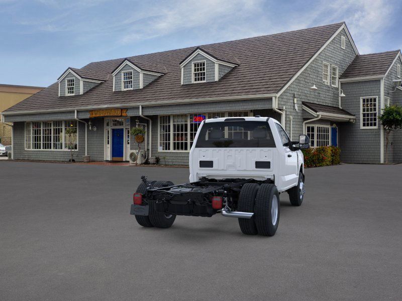 New 2025 White Ford XL image 8