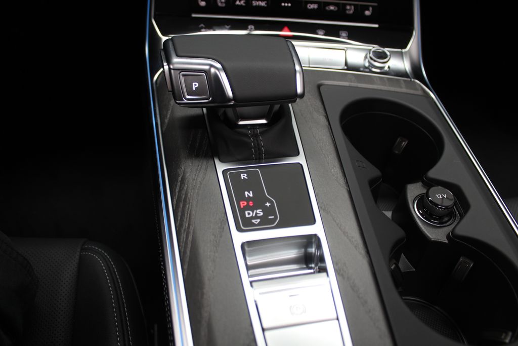 Thumbnail: 2026 Audi A6 - 18