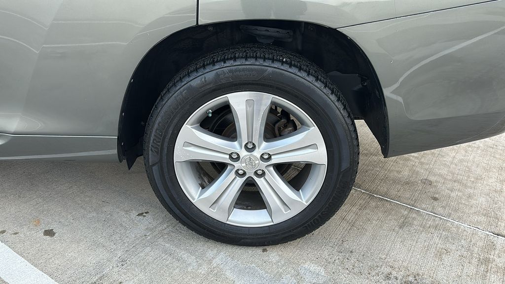 2008 Toyota Highlander Sport Green at Parkway Family Mazda