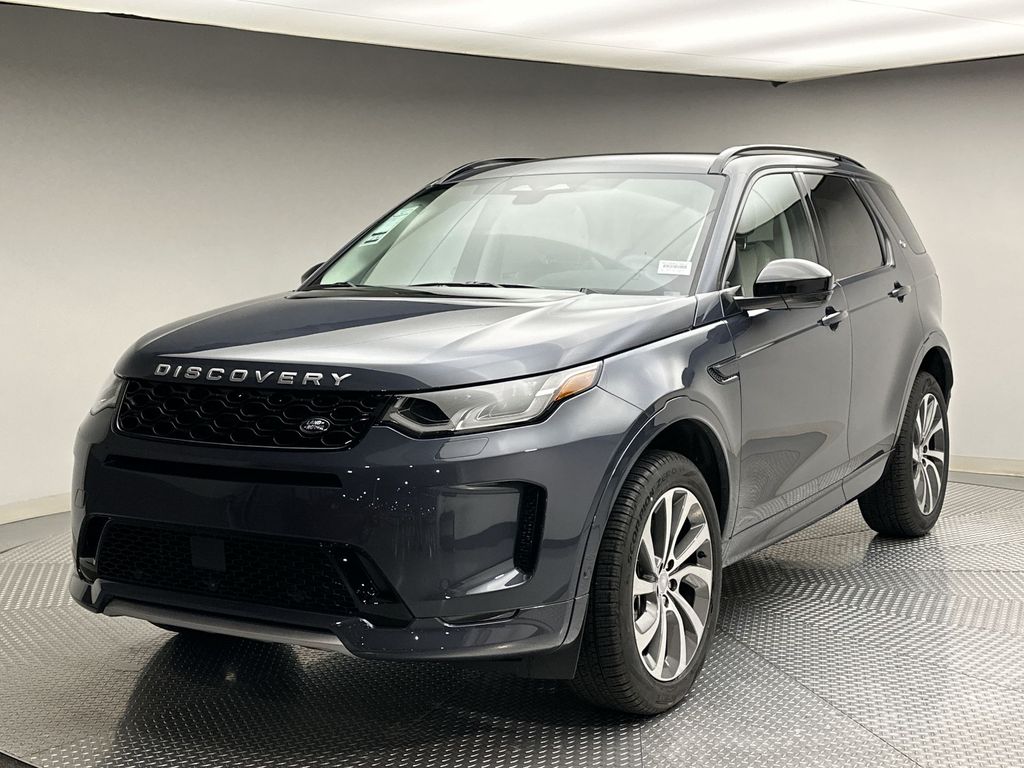 2024 Land Rover Discovery Sport S -
                Englewood, NJ