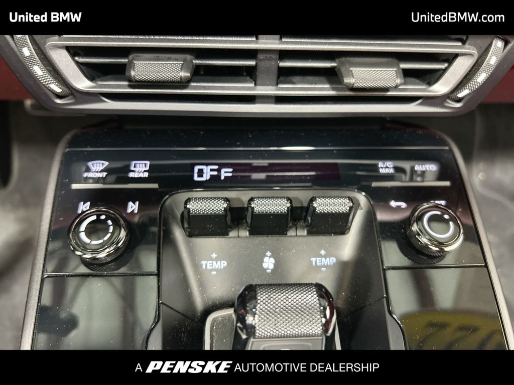 Thumbnail: 2022 Porsche 911 - 19