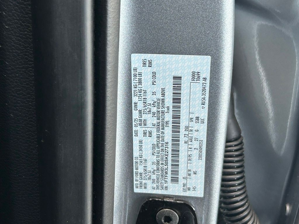 Used 2025 Silver Metallic Ford XLT image 48