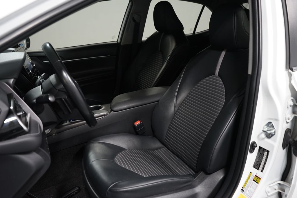 Thumbnail: 2021 Toyota Camry - 6