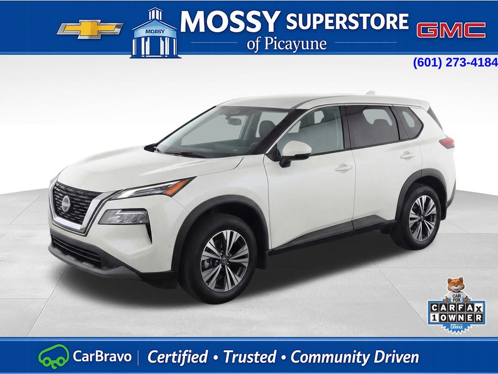 Pearl White Tricoat 2023 Nissan Rogue SV FWD SUV / Crossover Front-Wheel Drive Continuously Variable Transmission