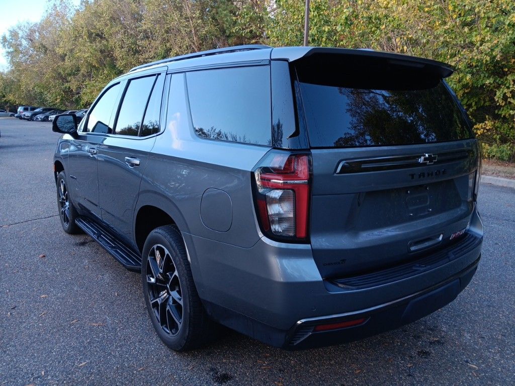 2022 Chevrolet Tahoe RST 3